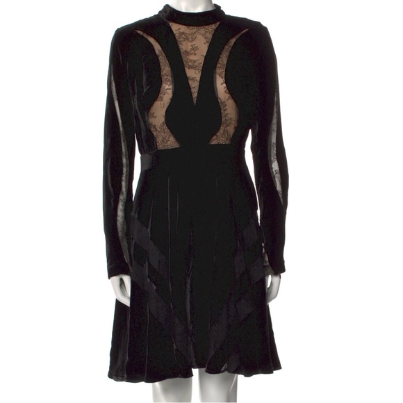 Eli Saab lace pattern dress - Picture 2 of 2